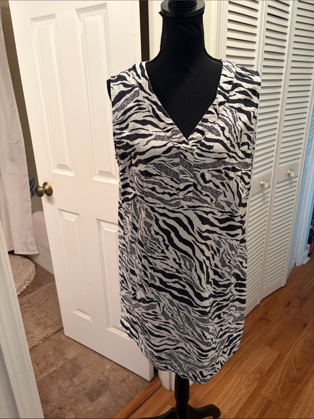 Marks and Spencer Sleeveless Zebra Print V-Neck Linen Blend Shift Dress